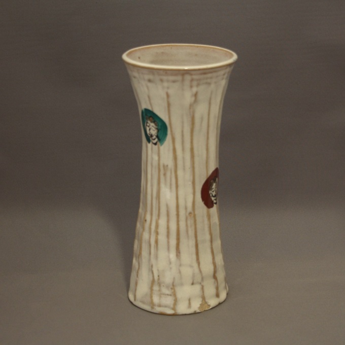 東大寺蓮弁模様花生