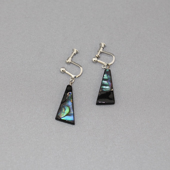 メキシコ貝のイヤリング